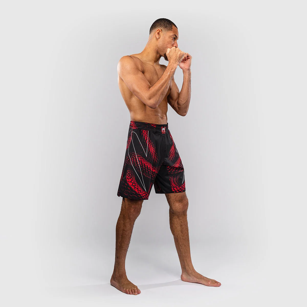 Calções de MMA Venum Matupa Preto-vermelho - Image 5