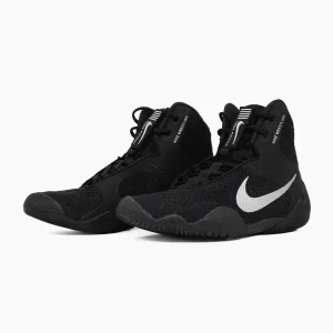 Sapatos de Luta-Luta livre Nike Tawa Preto-branco