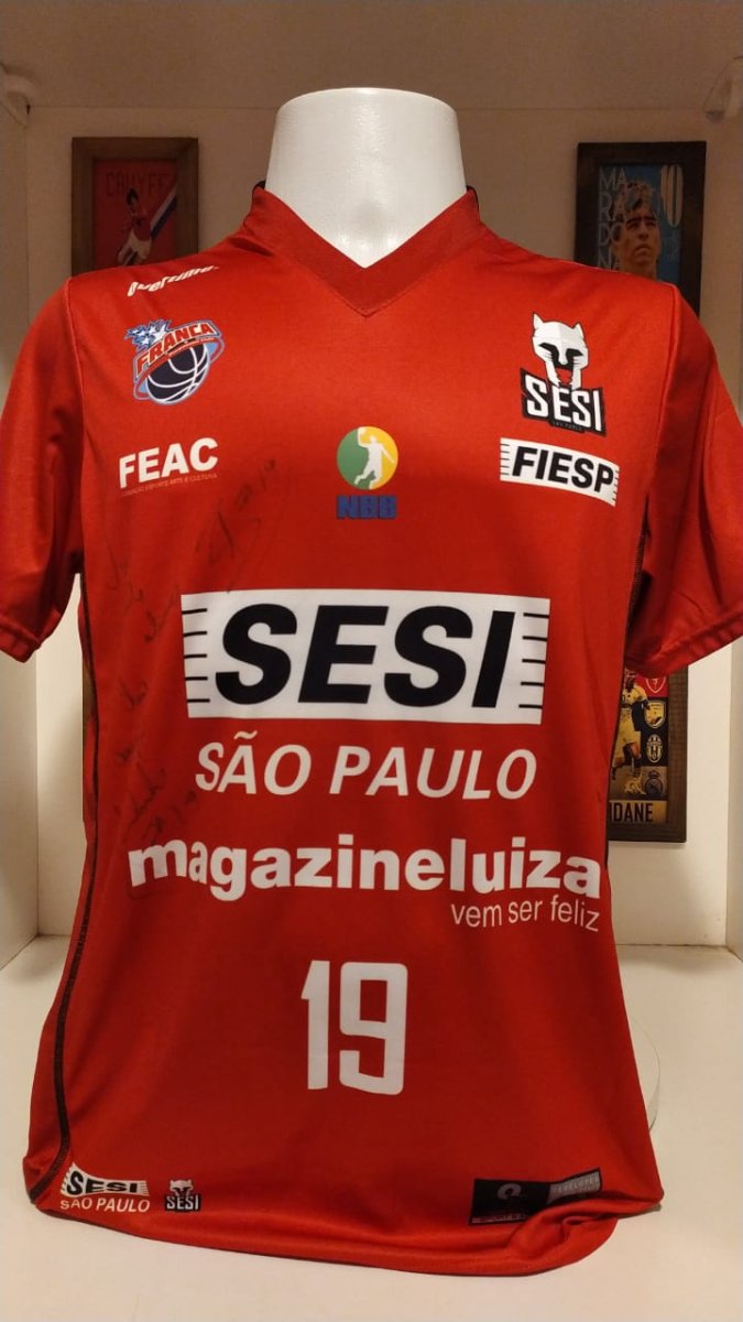 Camisa Franca Overtime 2017 Leandrinho Barbosa basquete autografada