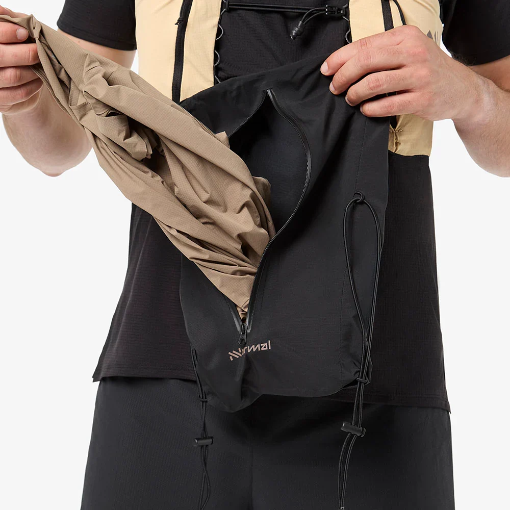 NNormal Modular Trail Vest - Beije - Image 9